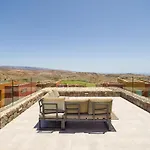 9 The Dream With Pool And Views By Canaryscape