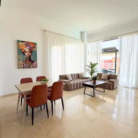 Vila 9 The Dream With Pool And Views By Canaryscape