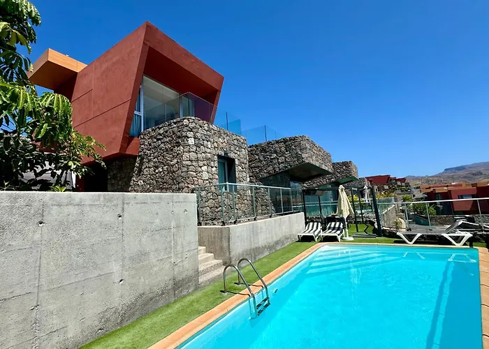 Villa 9 The Dream With Pool And Views By Canaryscape