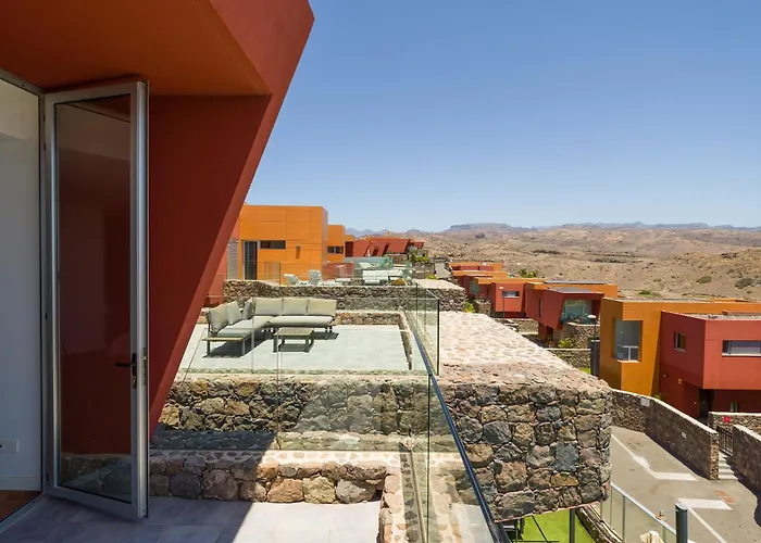 9 The Dream With Pool And Views By Canaryscape *